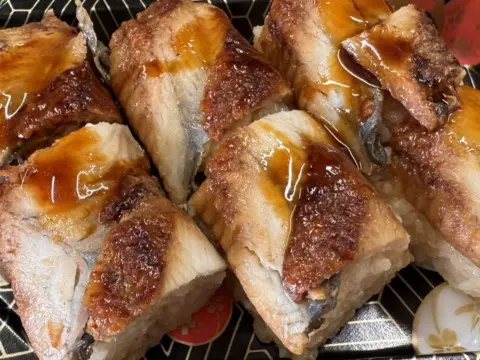 うなぎ棒寿司